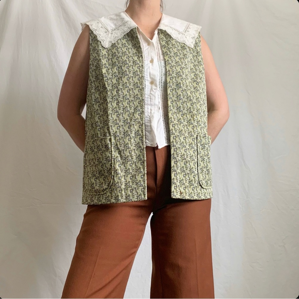 Vintage 60s/1960s vest, green abstract print